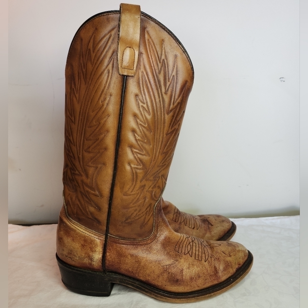 50s Hand Tooled Tan Leather Cowboy Boots